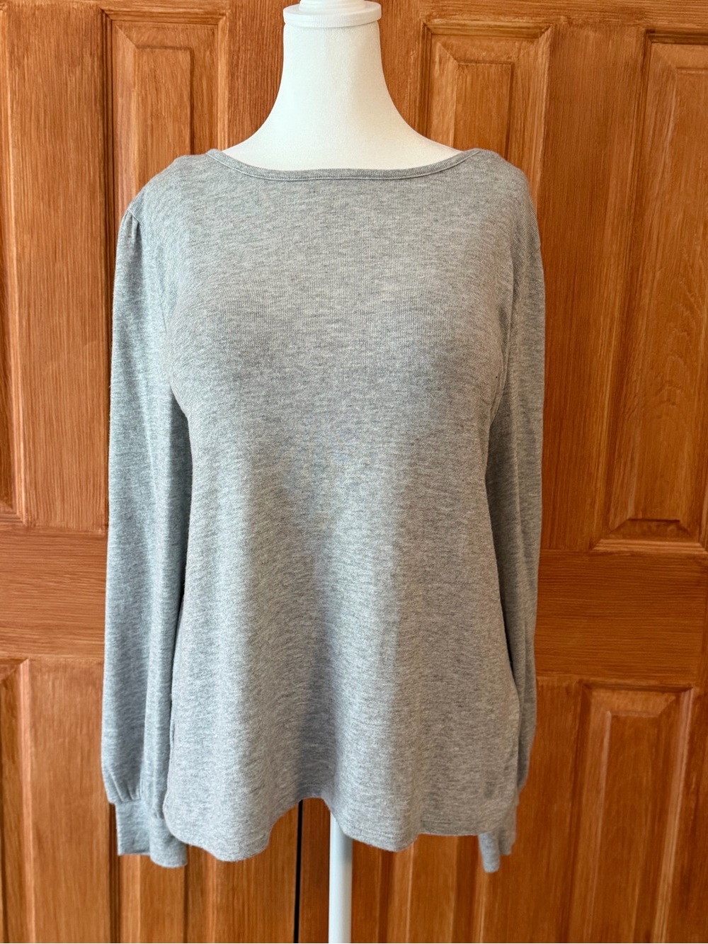 LOFT Heather Gray Long Sleeve Boatneck Top